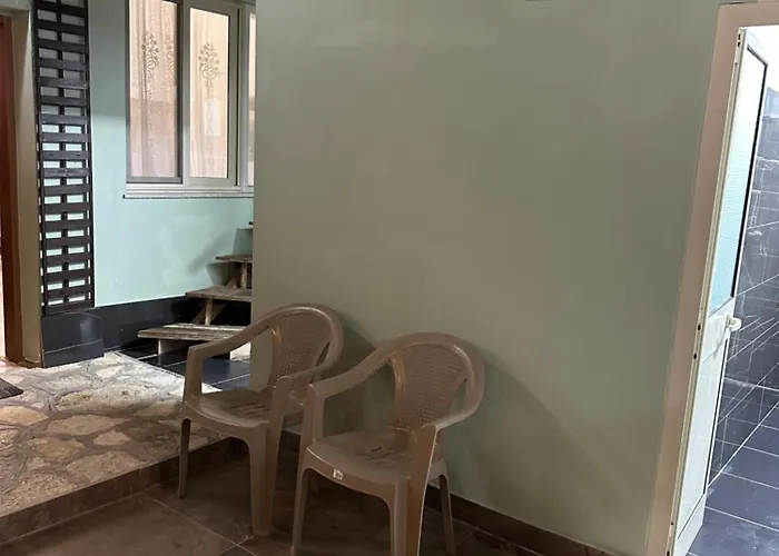 بيت شباب Lemon Breeze تيرانا