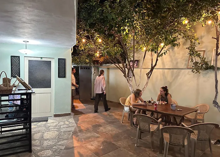 Lemon Breeze تيرانا