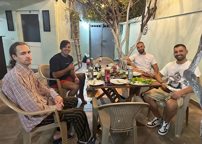 بيت شباب Lemon Breeze *