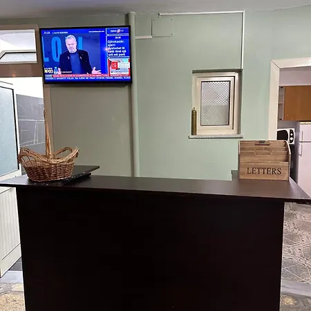 Ostello Lemon Breeze Tirana